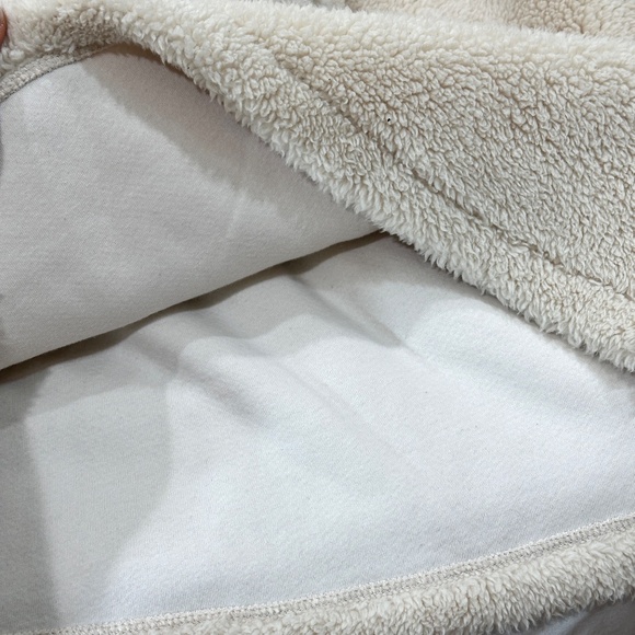 LAUREN RALPH LAUREN CREAM POLAR SHERPA FAUX SHEARLING 1/4 ZIP PULLOVER - Picture 8 of 9